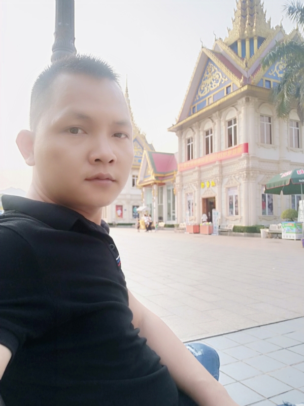 漂泊者的第一张照片--南宁交友中心